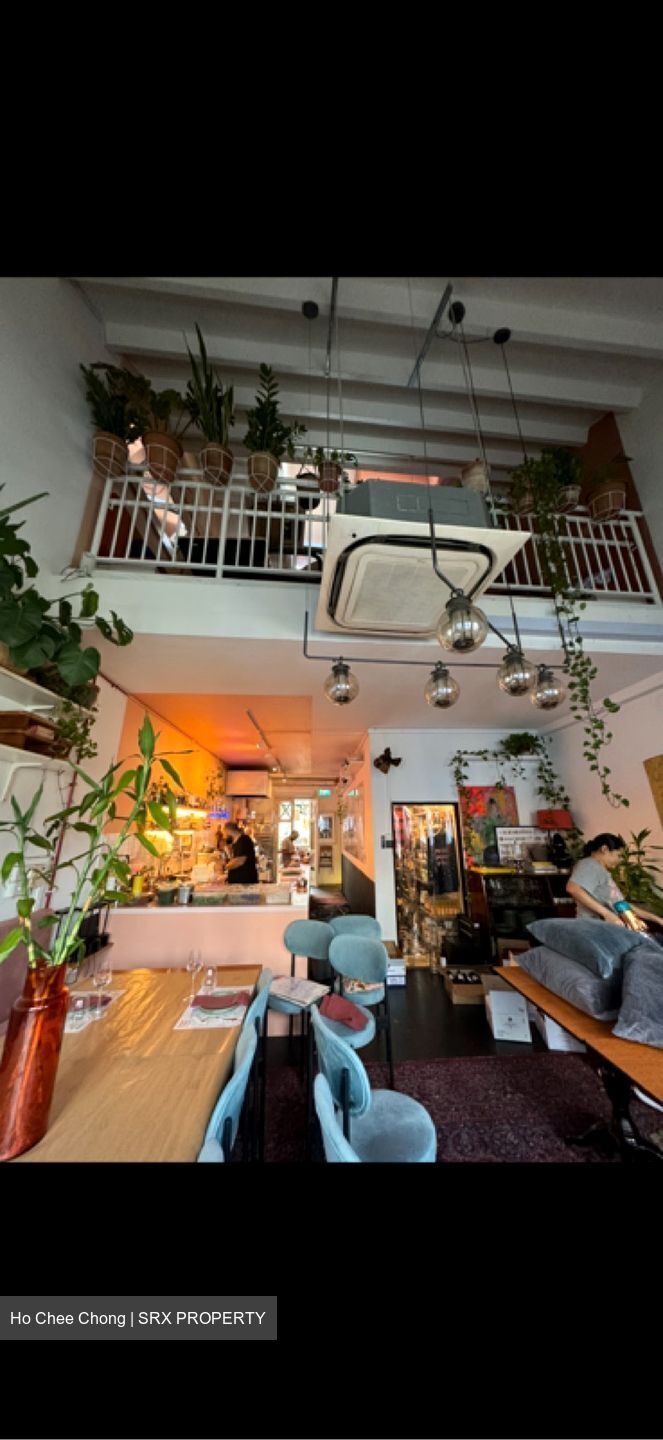 Jalan Besar (D8), Shop House #581843791